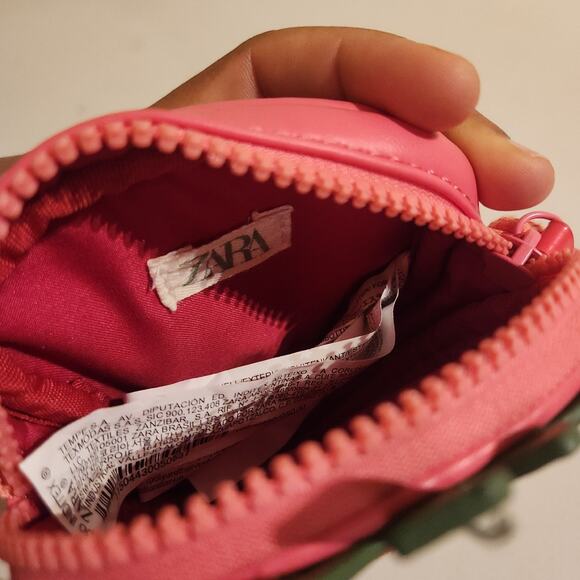 Zara Girls Cute Pink Strawberry Embroidered Crossbody purse Rope Strap Small Bag - Picture 5 of 9